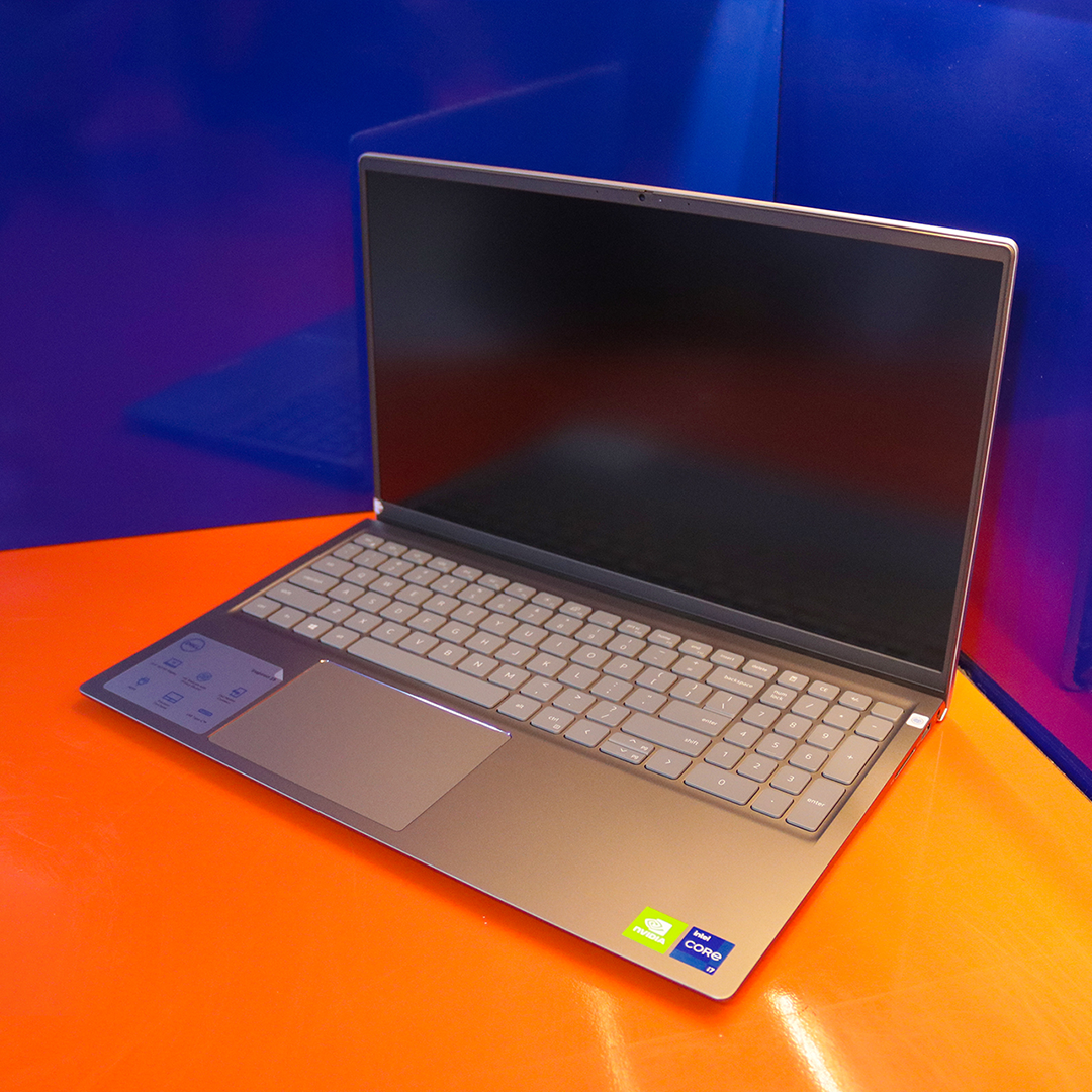Laptop Dell Inspiron 15 5510 (NK) (i7 11370H | 8GB | 512GB | VGA 2GB -MX450 | W10/ 15.6
